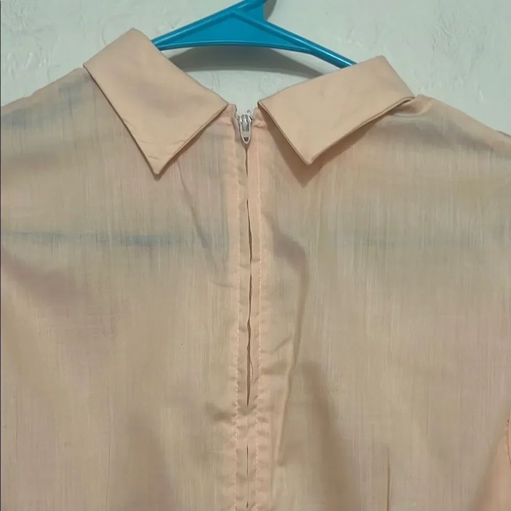 Vintage Peach Ruffle Sheer Zipper On Back Blouse - Picture 5 of 9